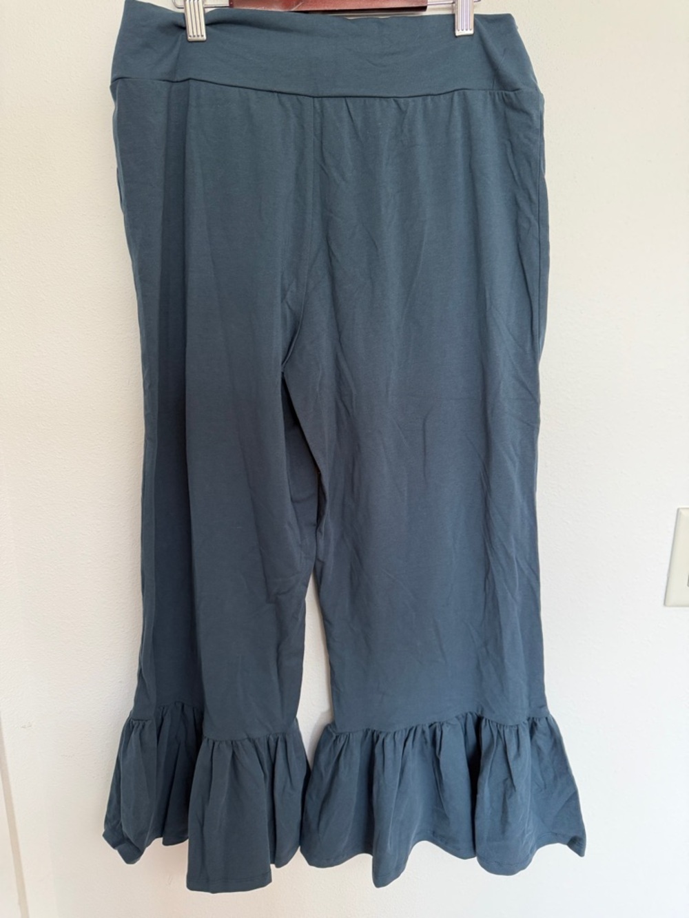 Matilda Jane Slate Navy  Ruffle Hem Cropped Pants - Picture 5 of 6